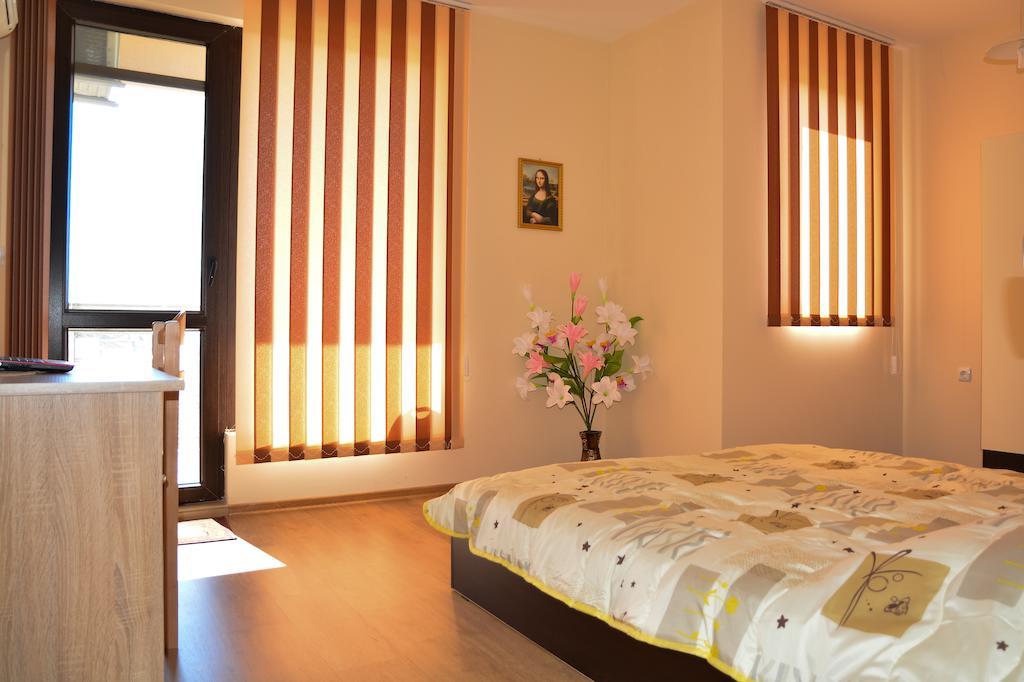Ddenko Apartment Μπουργκάς Δωμάτιο φωτογραφία