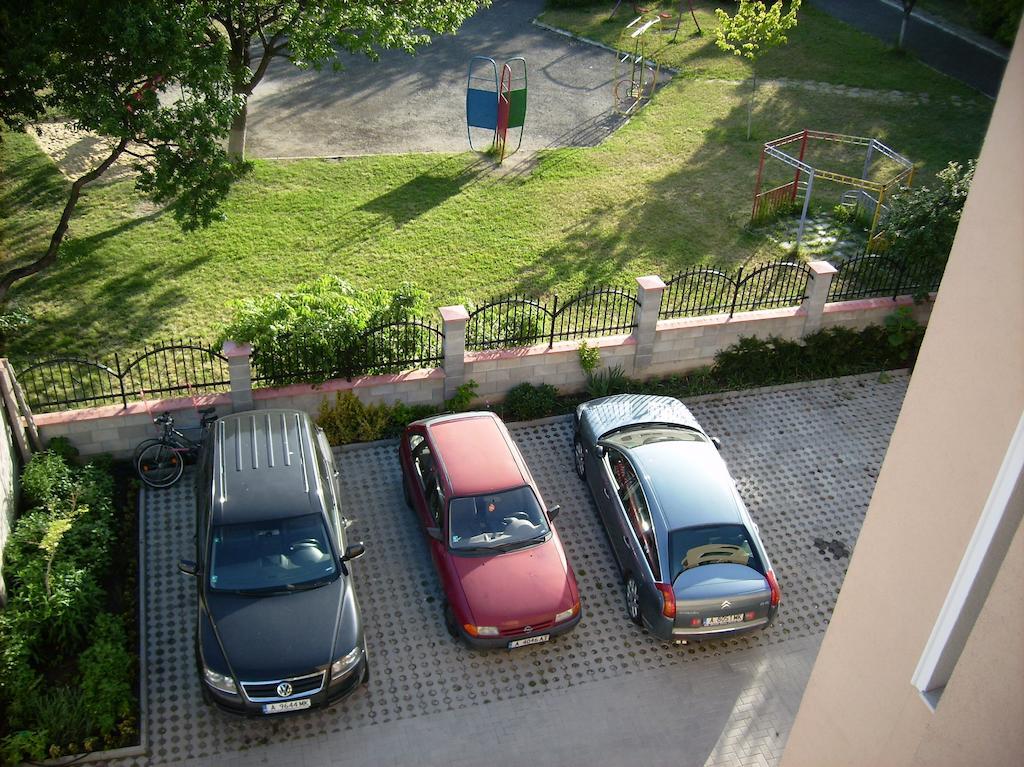 Ddenko Apartment Μπουργκάς Δωμάτιο φωτογραφία